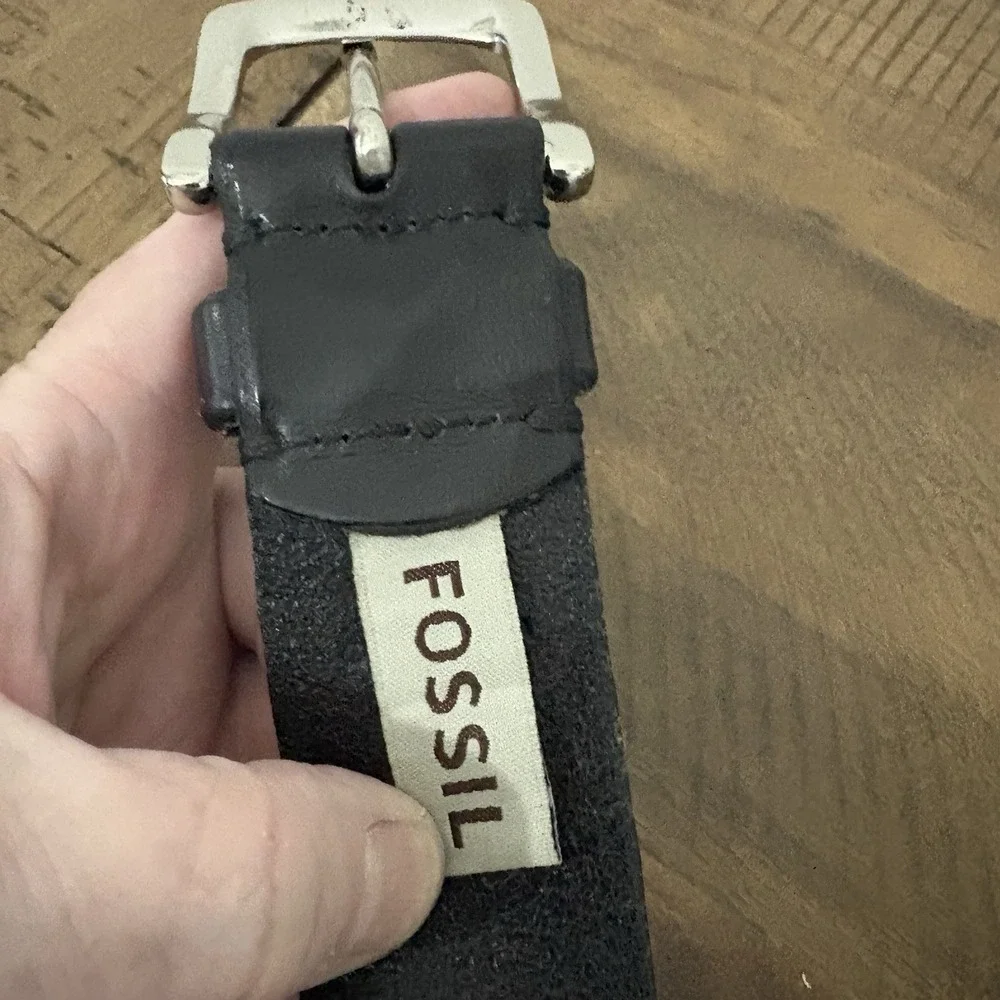 Fossil Mens Black Genuine Leather Belt Size 40 Silver Buckle Vintage